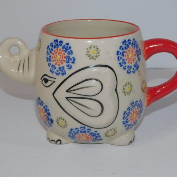 Yokohama studio Hand painted Figural White Blue Red  Elephant Mug 16 oz - Picture 3 of 9